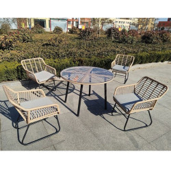 SALSA Τραπεζαρία:   Table:...