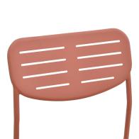 Καρέκλα Deraby pakoworld στοιβαζόμενη terracotta μέταλλο 52.5x45.5x83εκ