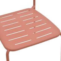 Καρέκλα Deraby pakoworld στοιβαζόμενη terracotta μέταλλο 52.5x45.5x83εκ